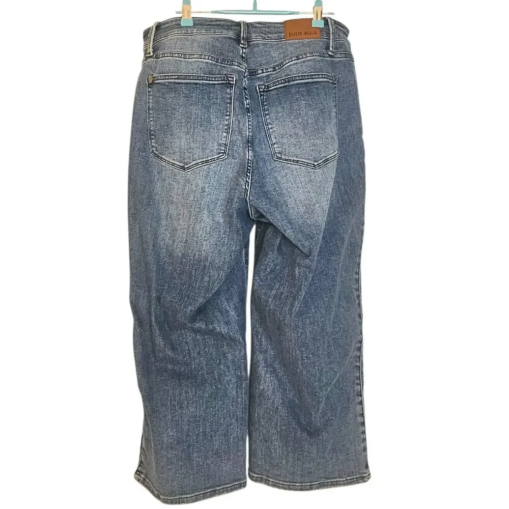 Judy Blue Medium Wash Cropped Jeans with Side Lace-Up Detail